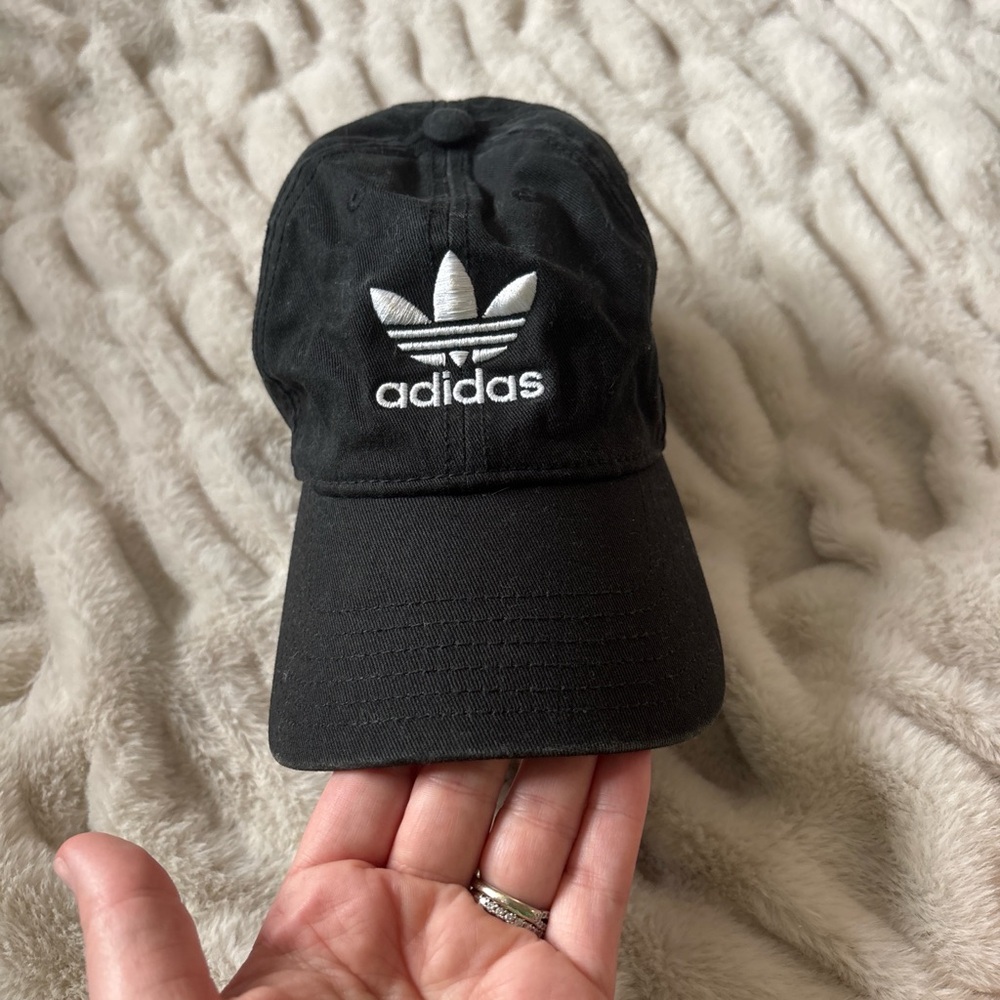 Adidas Classic Black and White Cap